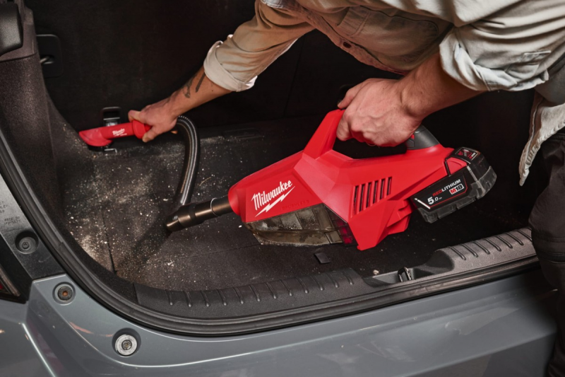 4933500788 Milwaukee M18 BLCV2-0 Odkurzacz Akumulatorowy M18 z Filtrem HEPA