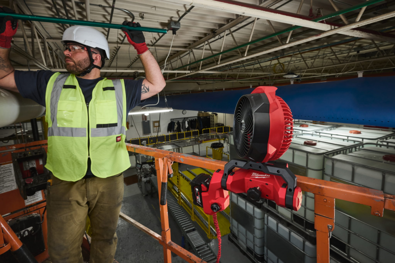 4933499235 Wentylator akumulatorowy Milwaukee M18 LAF-0 