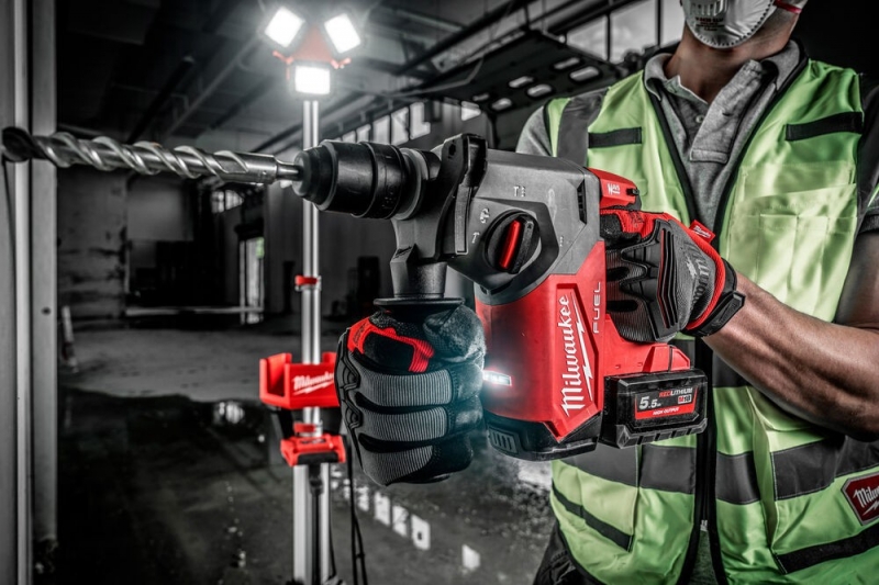 4933478888 M�otowiertarka 18V SDS+ 2,5J Milwaukee M18 FHX-0X  Body