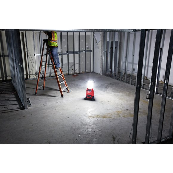 Milwaukee M18 ONESLDP-0  ONE-KEY Lampa strefowa LED 9000lm IP54