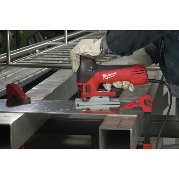 4933381680 Milwaukee  JS 120 X Wyrzynarka z uchwytem korpusowym 710W 