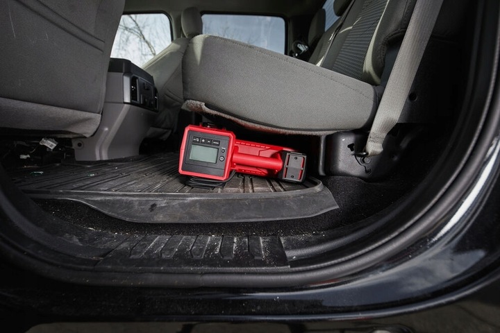 4933478706 MILWAUKEE M18 BI-0 SPRʯARKA KOMPRESOR INFLATOR 