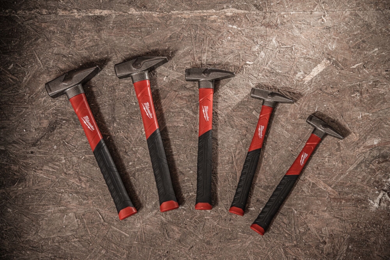 4932478664 MILWAUKEE  M�OTEK �lusarski W��kno Szklane 800g