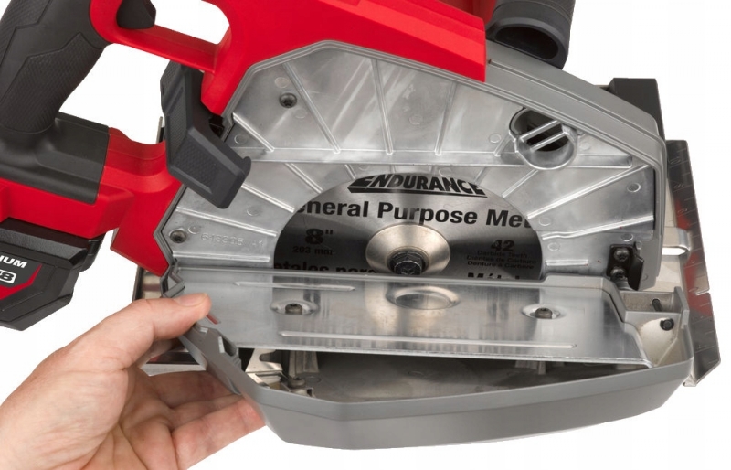 PI�A TARCZOWA DO METALU MILWAUKEE M18 FMCS66-121C