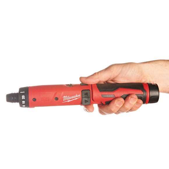 4933440475 Milwaukee  M4D-202B  M4 Wiertarko-wkr�tarka