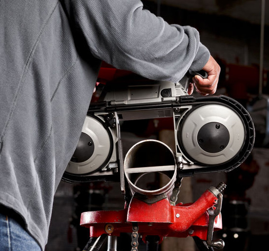 4933448245 Milwaukee BS 125 PILARKA TA�MOWA DO G��BOKIEGO CI�CIA 