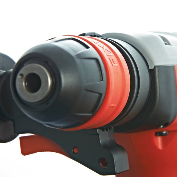 4933446790 Milwaukee  PLH28 M�ot typu kombi SDS-Plus z silnikiem pionowym 3kg 4.1J 