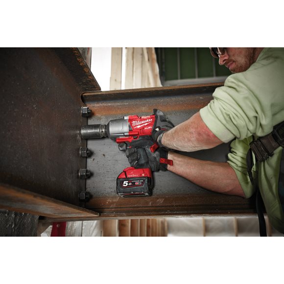 4933459726 ONEY KEY FUEL M18 ONEFHIWF12-0X Klucz udarowy Milwaukee 1/2 1898 Nm  z pier�cieniem w Walizce 