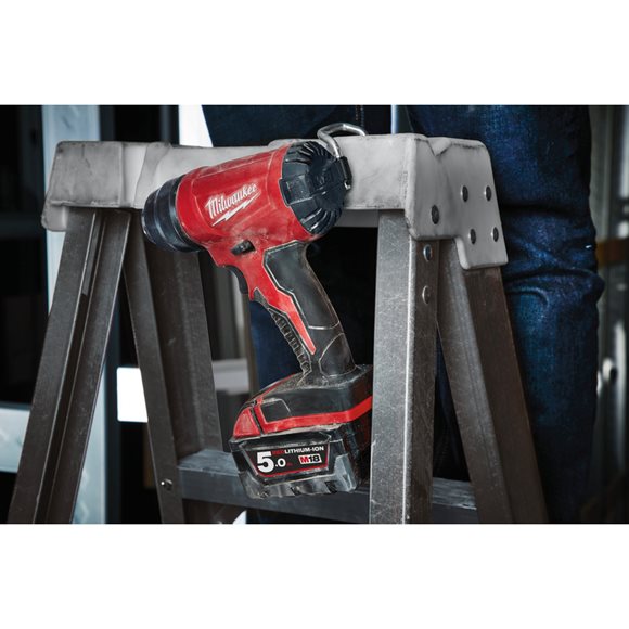 4933459772 Milwaukee M18 BHG-502C Opalarka Akumulatorowa  2 x Bateria 5.0Ah + �adowarka + Walizka 