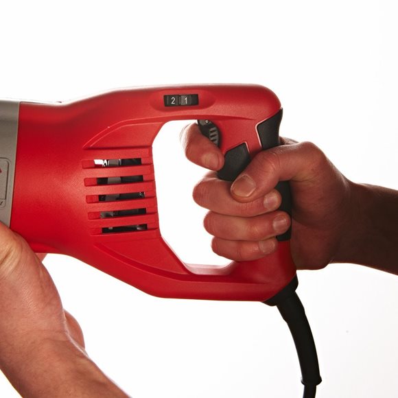4933428900 Milwaukee  SSPE 1500 X Pi�a szablasta SAWZALL® o mocy 1500W 