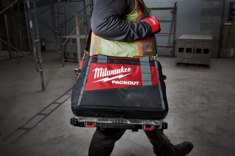 4932471067 Milwaukee Torba na rami� 50 cm PACKOUT 