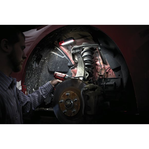 4933479763 Milwaukee  L4 FL-301  Kieszonkowa akumulatorowa latarka USB