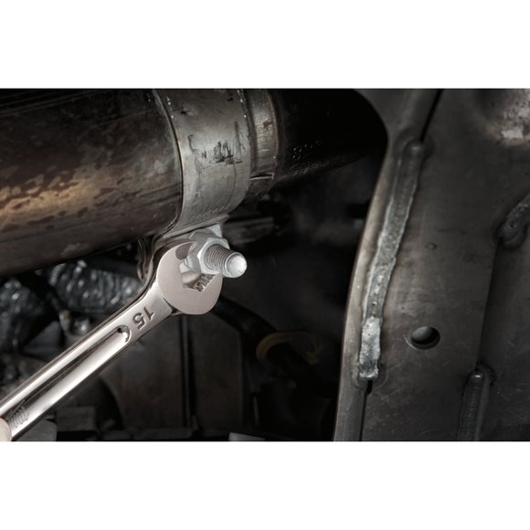 4932471524 Milwaukee Klucz P�asko-Oczkowy MAXBITE 15st 16mm 