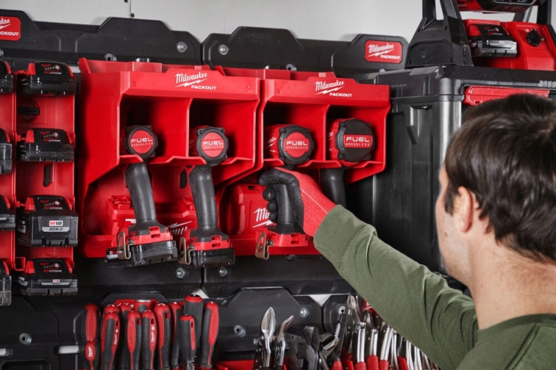 4932480712 Uchwyt na wkr�tark� narz�dzia PACKOUT Milwaukee