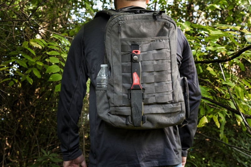 Milwaukee N� z ostrzem sta�ym HARDLINE