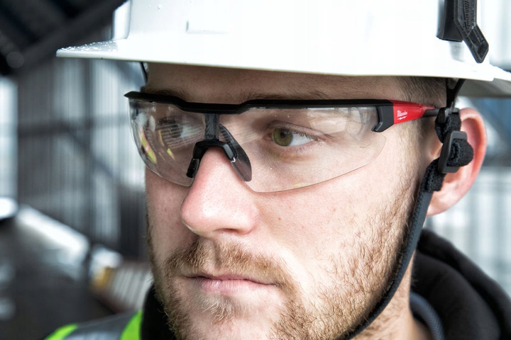 4932478763 MILWAUKEE OKULARY OCHRONNE BEZBARWNE ODPORNE NA ZARYSOWANIA