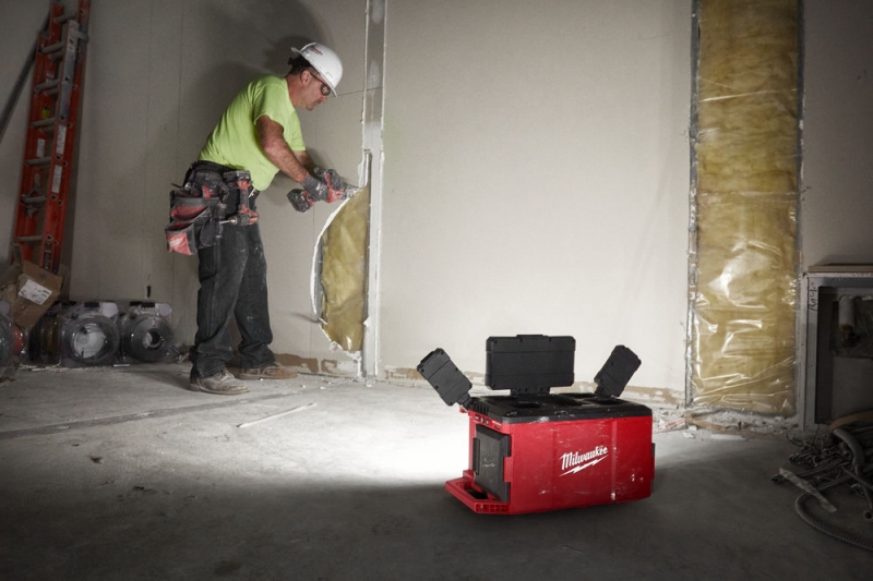 4933478120 Milwaukee Lampa strefowa Packout 3000lm M18 POALC-0 
