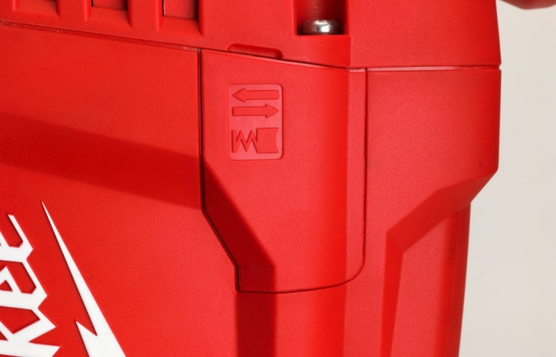 4933464117 MILWAUKEE  K1530H-M�OT WYBURZENIOWY HEX 39J 2100W 