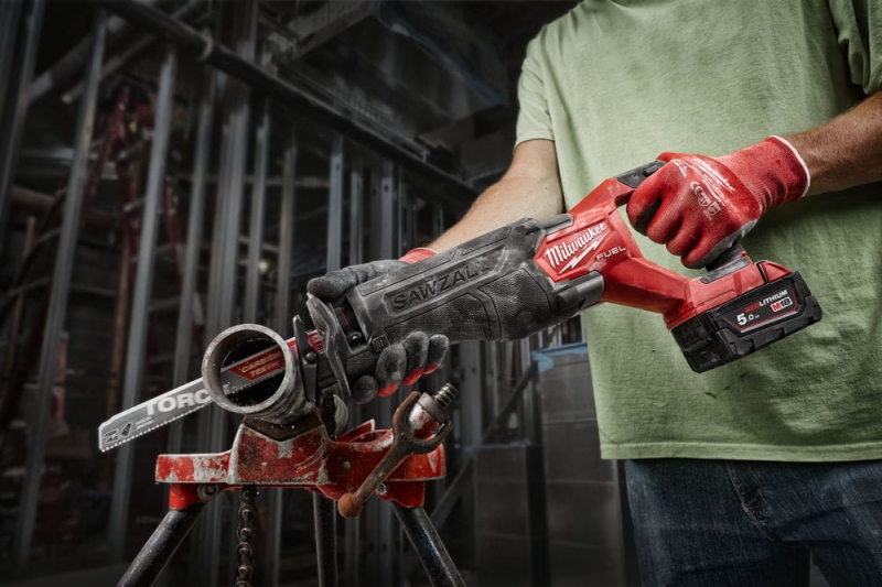 Milwaukee Pi�a Szablasta Sawzall M18 Fuel FSZ-0X 