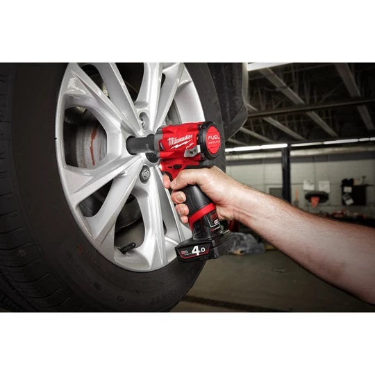 Milwaukee Subkompaktowy Klucz Udarowy M12 FIWF12-0 339Nm 1/2