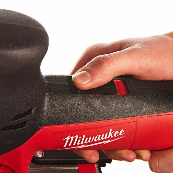 4933381680 Milwaukee  JS 120 X Wyrzynarka z uchwytem korpusowym 710W 