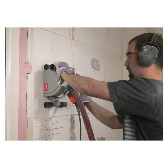 4933383350 Milwaukee  WCS 45 Bruzdownica o mocy 1900W 150 mm (g��boko�� ci�cia 45 mm) 