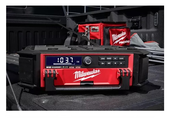 4933472112 Radio Packout M18 PRCDAB+-0 USB AC/DC Milwaukee