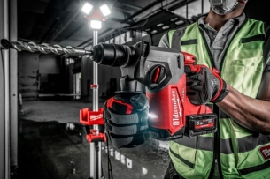 4933478888 M�otowiertarka 18V SDS+ 2,5J Milwaukee M18 FHX-0X  Body