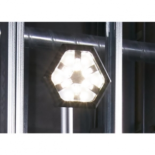 Milwaukee M18 SAL-502B M18  Lampa stoj�ca LED LED 2000lm IP54 LED 2000l  IP54 2 Aku i �adowarka