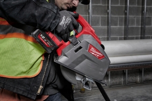 PI�A TARCZOWA DO METALU MILWAUKEE M18 FMCS66-121C