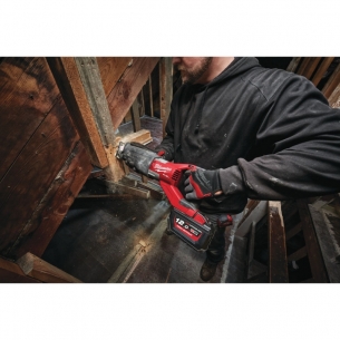 Milwaukee PI�A SZABLASTA Akumulatorowa SUPER SAWZALL M18 FSX-121C M18 12Ah