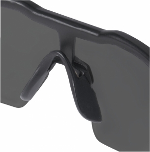 4932478764 MILWAUKEE OKULARY OCHRONNE PRZYCIEMNIANE ODPORNE NA ZARYSOWANIA