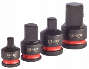 4932480356 Zestaw 4 adapter�w redukcji udarowych MILWAUKEE  z 3/8'' na 1/4'', 3/8'' na 1/2'', 1/2'' na 3/8'' oraz 1/2'' na 3/4