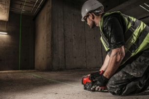 MILWAUKEE M12 CLLP-301C LASER KRZY�OWY PUNKTOWY