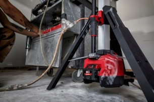4933478116 MILWAUKEE M18 HOSALC lampa LED 18V 6000lm 