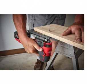 Milwaukee Wyrzynarka Aku 2 x 5.0Ah + �adowarka M18 FBJS-502X