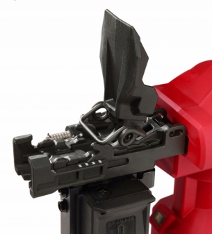 4933479832  MILWAUKEE M18 FFUS-302C ZSZYWACZ/ Gwo�dziarka  DO OGRODZE� 