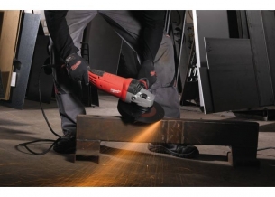 4933431850 Milwaukee Szlifierka K�towa 2200W 230mm AGV22-230 E 