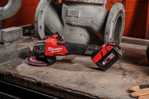 4933478436 Milwaukee Szlifierka K�towa M18FSAGV125XB-0X 125mm  z Hamulcem i regulacj� obrot�w