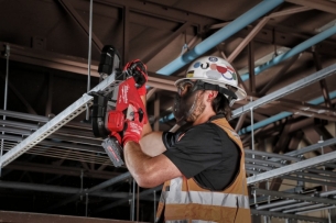 Milwaukee Pi�a Pilarka TA�MOWA  M18 FBS85-202C 85mm