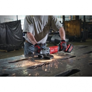 Milwaukee Szlifierka K�towa 230mm Akumulatorowa M18 FLAG230XPDB-121C
