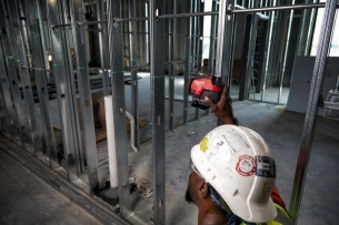 MILWAUKEE M12 CLLP-301C LASER KRZY�OWY PUNKTOWY