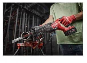 Milwaukee Pi�a Szablasta Sawzall M18 Fuel FSZ-0X 